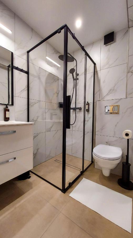 Villa Baranowka - Apartament #8 By Shortstaypoland Ratulow Esterno foto
